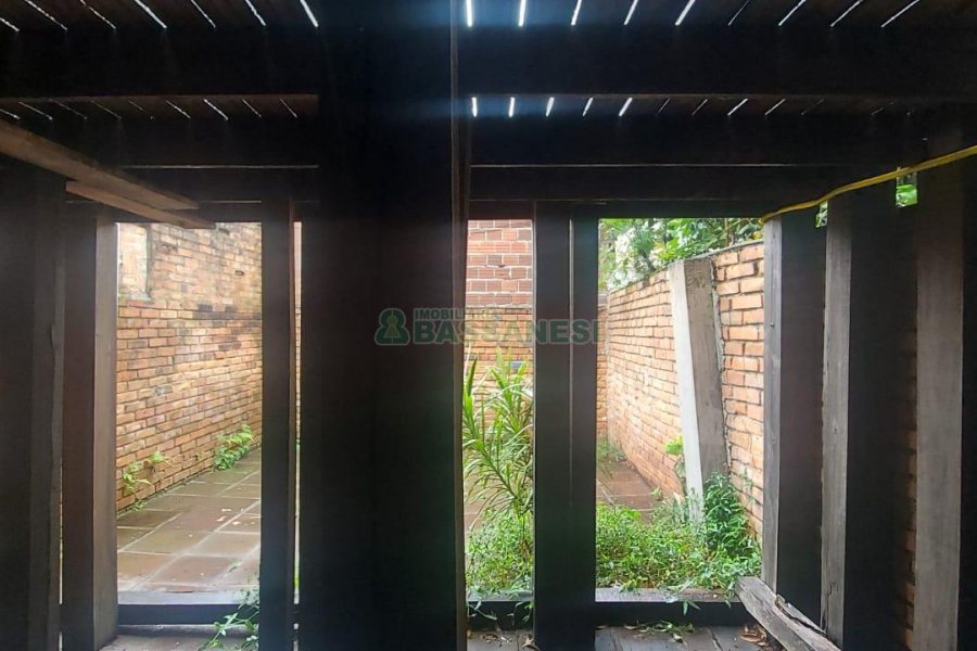 Loja com 120m², no bairro Centro em Caxias do Sul para Alugar