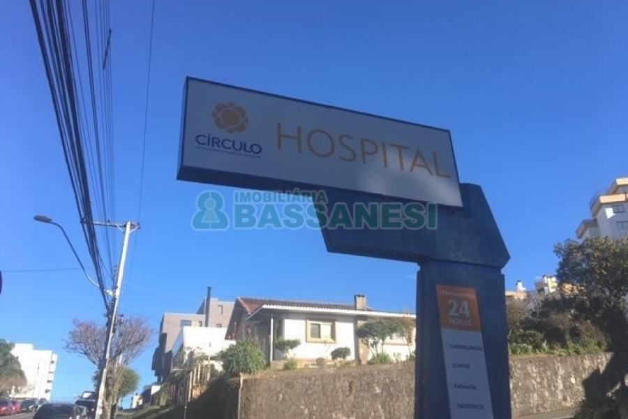 Sala com 120m², 2 vagas, no bairro Madureira em Caxias do Sul para Comprar