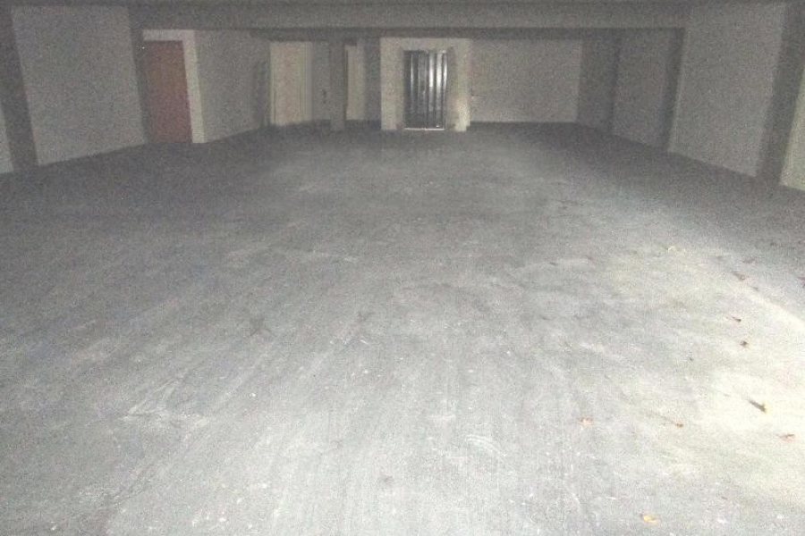 Pavilhão com 670m², no bairro Bela Vista em Caxias do Sul para Alugar