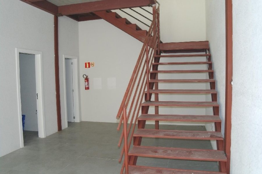 Loja com 120m², no bairro Centro em Caxias do Sul para Comprar