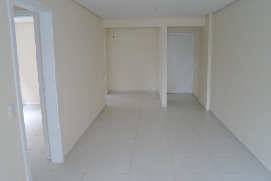 Apartamento com 73m², 2 dormitórios, 1 vaga, no bairro São Pelegrino em Caxias do Sul para Alugar