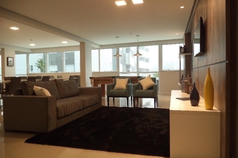 Sala com 40m², 1 vaga, no bairro Villagio Iguatemi em Caxias do Sul para Alugar