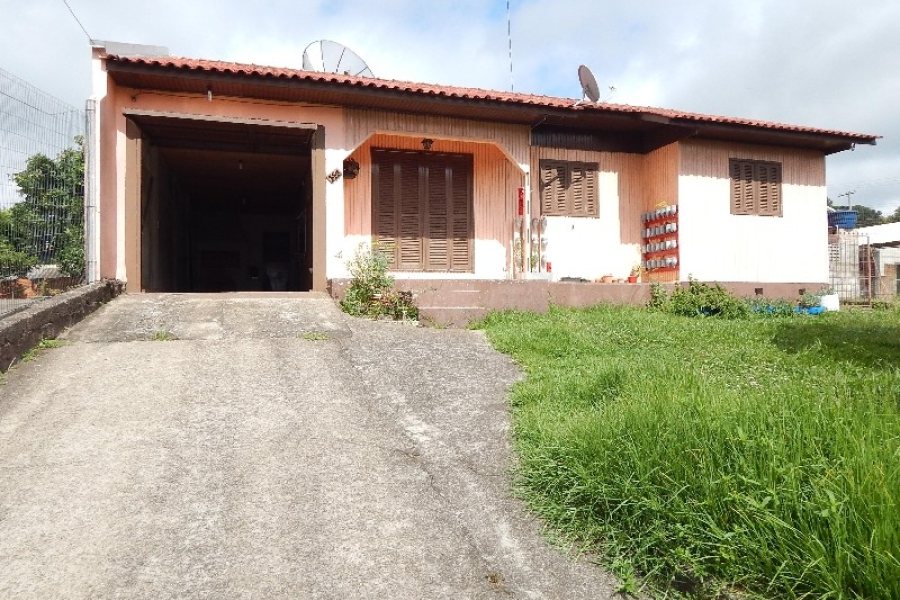 Casa com 123m², 3 dormitórios, no bairro Diamantino em Caxias do Sul para Comprar