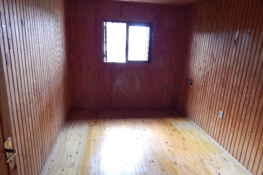 Casa com 123m², 3 dormitórios, no bairro Diamantino em Caxias do Sul para Comprar