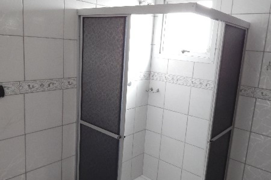 Casa com 123m², 3 dormitórios, no bairro Diamantino em Caxias do Sul para Comprar