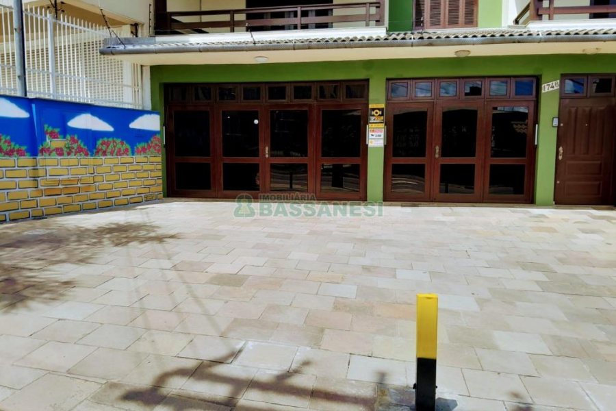 Loja com 169m², no bairro Rio Branco em Caxias do Sul para Alugar