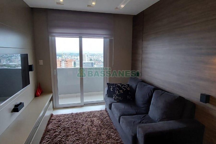 Apto Mobiliado com 80m², 2 dormitórios, 2 vagas, no bairro Madureira em Caxias do Sul para Alugar