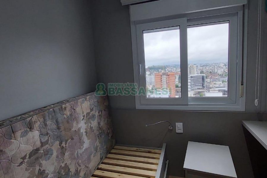 Apto Mobiliado com 80m², 2 dormitórios, 2 vagas, no bairro Madureira em Caxias do Sul para Alugar