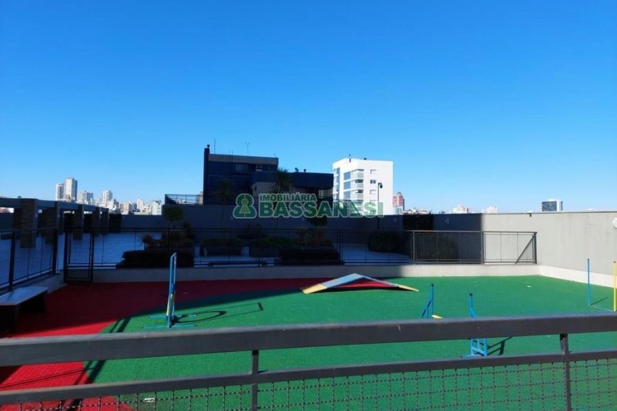 Apto Mobiliado com 80m², 2 dormitórios, 2 vagas, no bairro Madureira em Caxias do Sul para Alugar