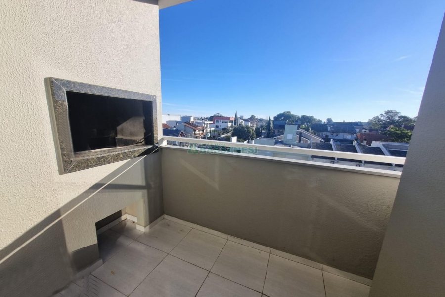 Apartamento com 57m², 2 dormitórios, 1 vaga, no bairro Nossa Senhora da Saúde em Caxias do Sul para Alugar