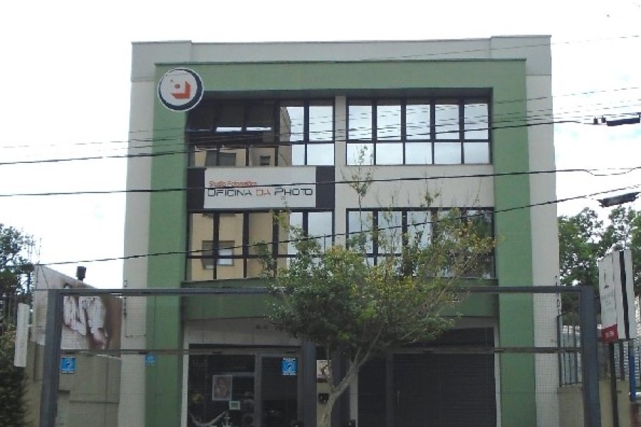 Loja com 240m², no bairro Centro em Caxias do Sul para Alugar ou Comprar