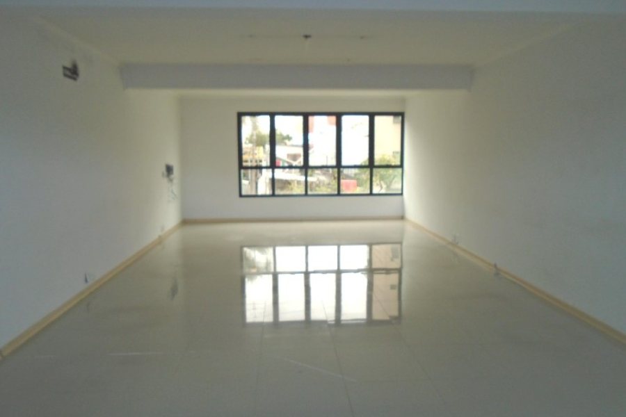 Loja com 240m², no bairro Centro em Caxias do Sul para Alugar ou Comprar