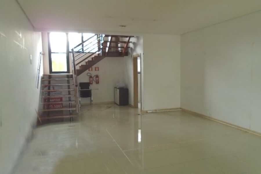 Loja com 240m², no bairro Centro em Caxias do Sul para Alugar ou Comprar