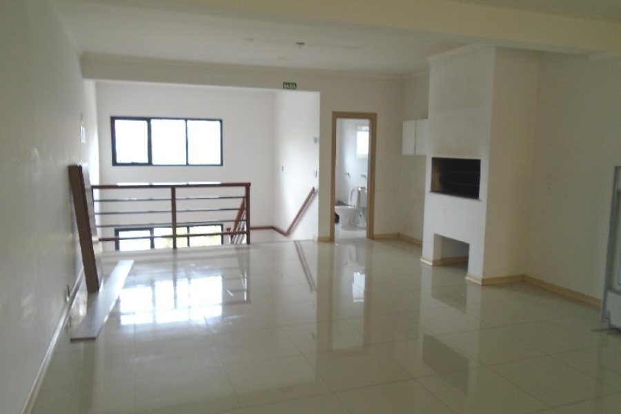 Loja com 240m², no bairro Centro em Caxias do Sul para Alugar ou Comprar