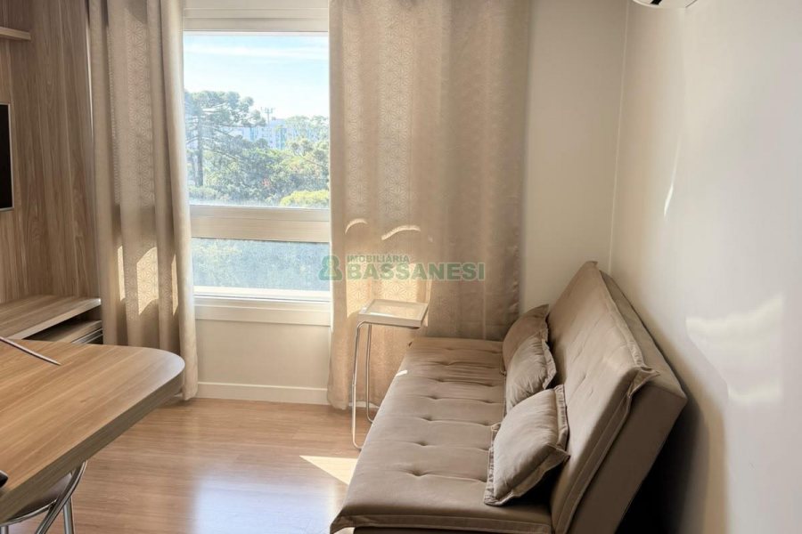 Apto Mobiliado com 40m², 1 dormitório, 1 vaga, no bairro Villagio Iguatemi em Caxias do Sul para Alugar