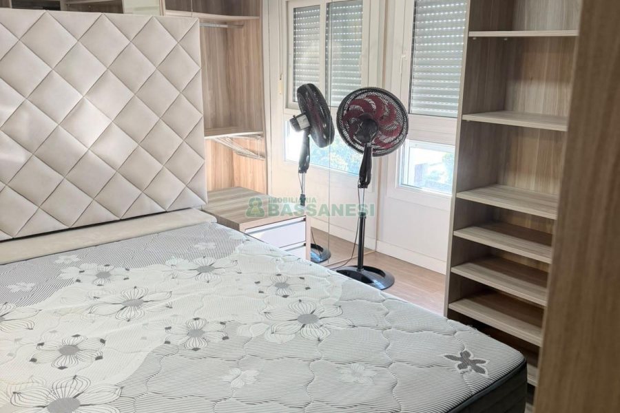 Apto Mobiliado com 40m², 1 dormitório, 1 vaga, no bairro Villagio Iguatemi em Caxias do Sul para Alugar
