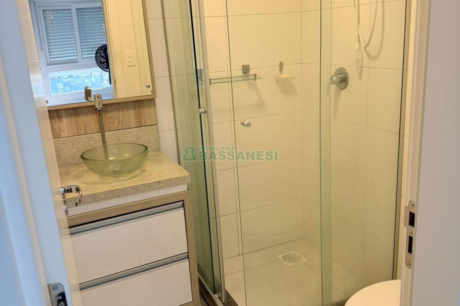 Apto Mobiliado com 40m², 1 dormitório, 1 vaga, no bairro Villagio Iguatemi em Caxias do Sul para Alugar