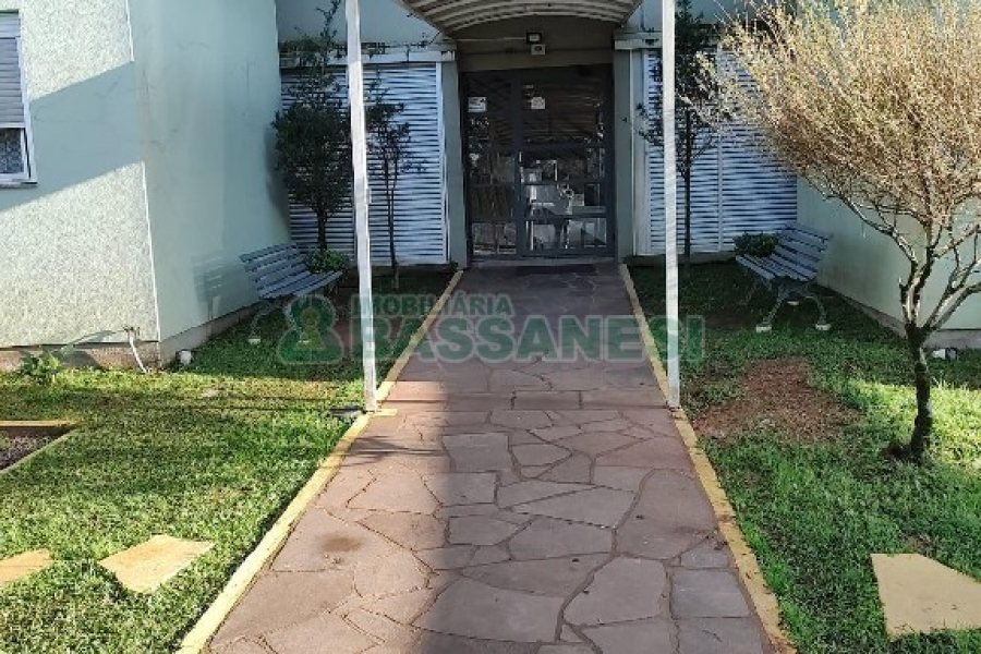 Apartamento com 54m², 2 dormitórios, 1 vaga, no bairro Morada dos Alpes em Caxias do Sul para Comprar