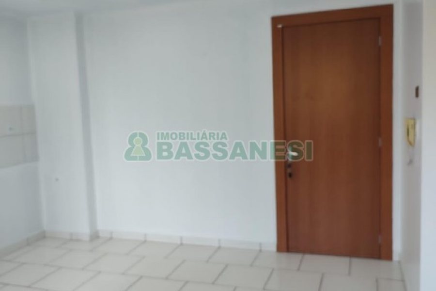 Apartamento com 54m², 2 dormitórios, 1 vaga, no bairro Morada dos Alpes em Caxias do Sul para Comprar