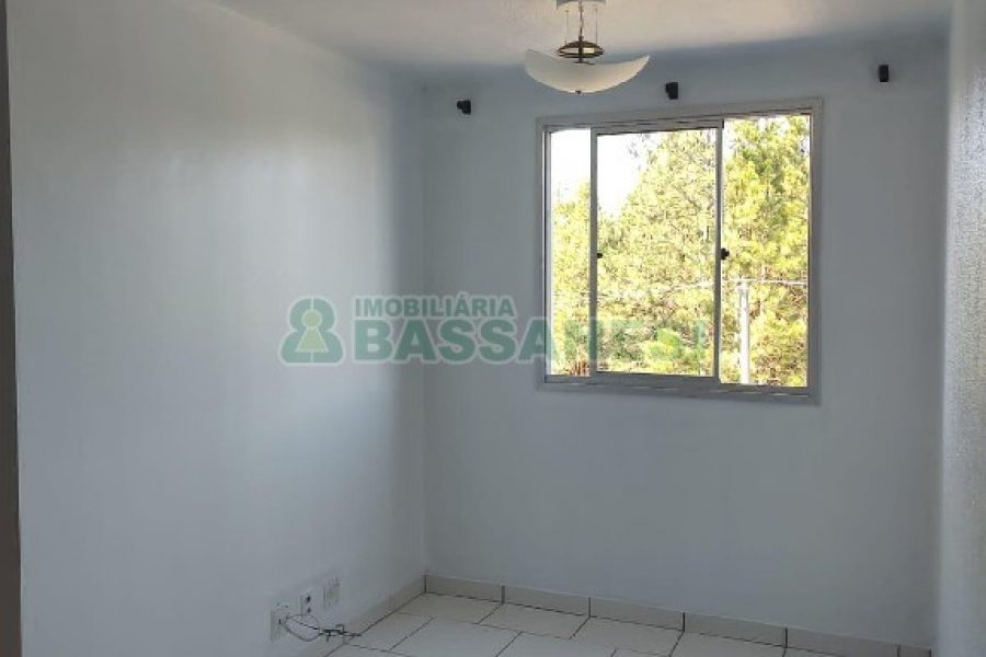 Apartamento com 54m², 2 dormitórios, 1 vaga, no bairro Morada dos Alpes em Caxias do Sul para Comprar