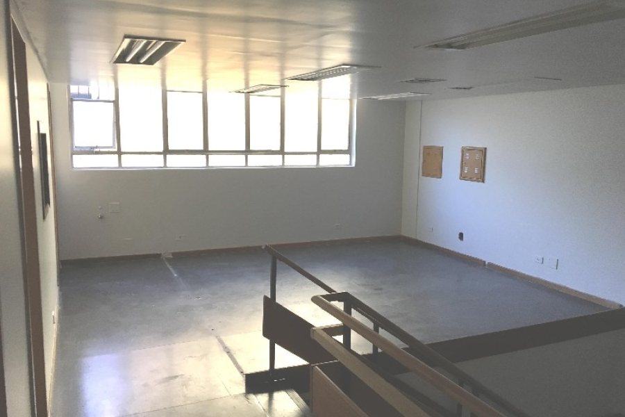 Loja com 565m², no bairro Centro em Caxias do Sul para Alugar