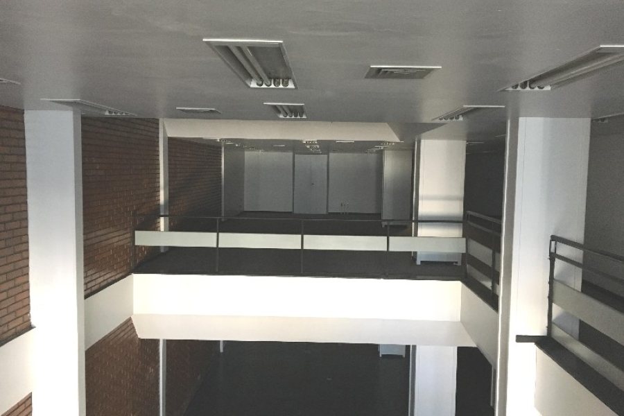 Loja com 565m², no bairro Centro em Caxias do Sul para Alugar