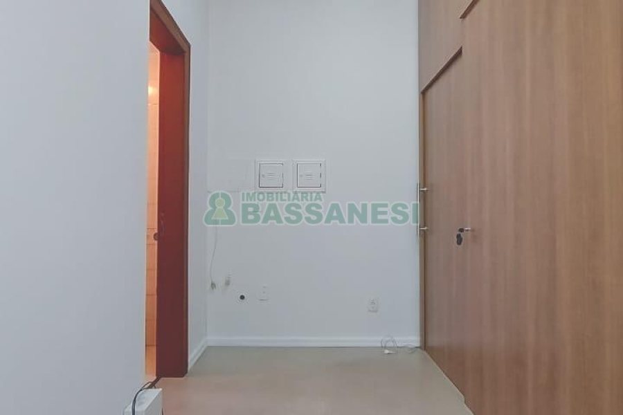 Sala com 50m², no bairro Centro em Caxias do Sul para Alugar