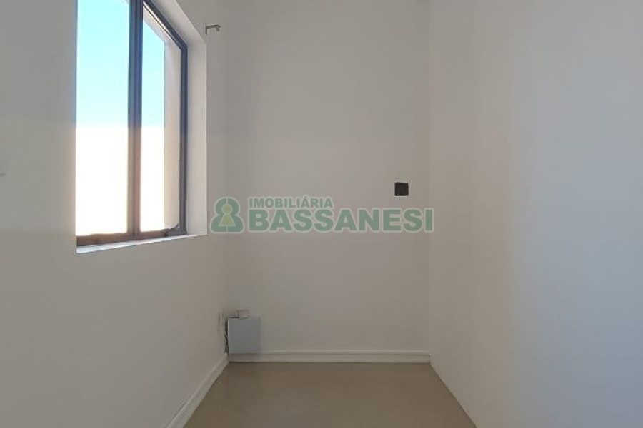 Sala com 50m², no bairro Centro em Caxias do Sul para Alugar