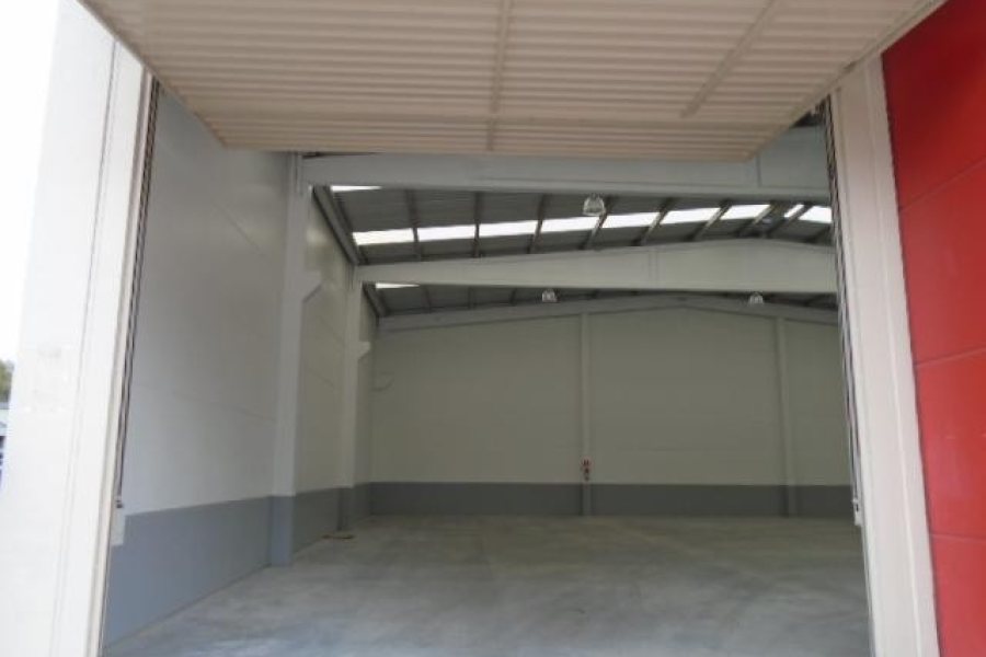 Pavilhão com 570m², no bairro Cidade Nova em Caxias do Sul para Alugar