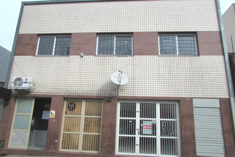 Loja com 88m², no bairro São Pelegrino em Caxias do Sul para Alugar