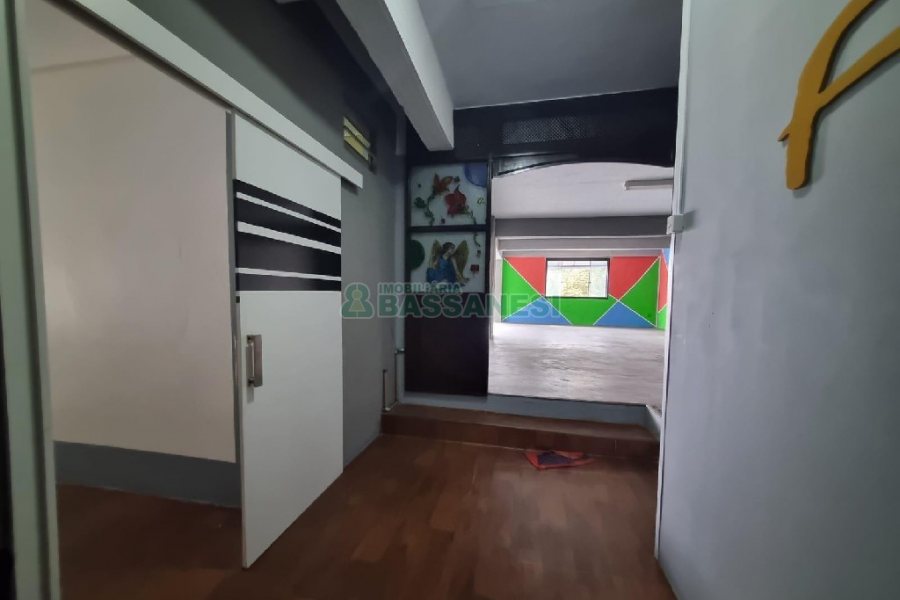 Loja com 250m², no bairro Bela Vista em Caxias do Sul para Alugar