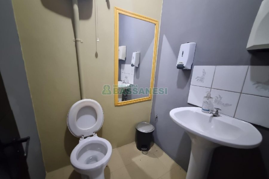 Loja com 250m², no bairro Bela Vista em Caxias do Sul para Alugar