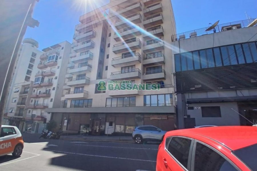 Apartamento com 56m², 1 dormitório, no bairro Centro em Caxias do Sul para Alugar