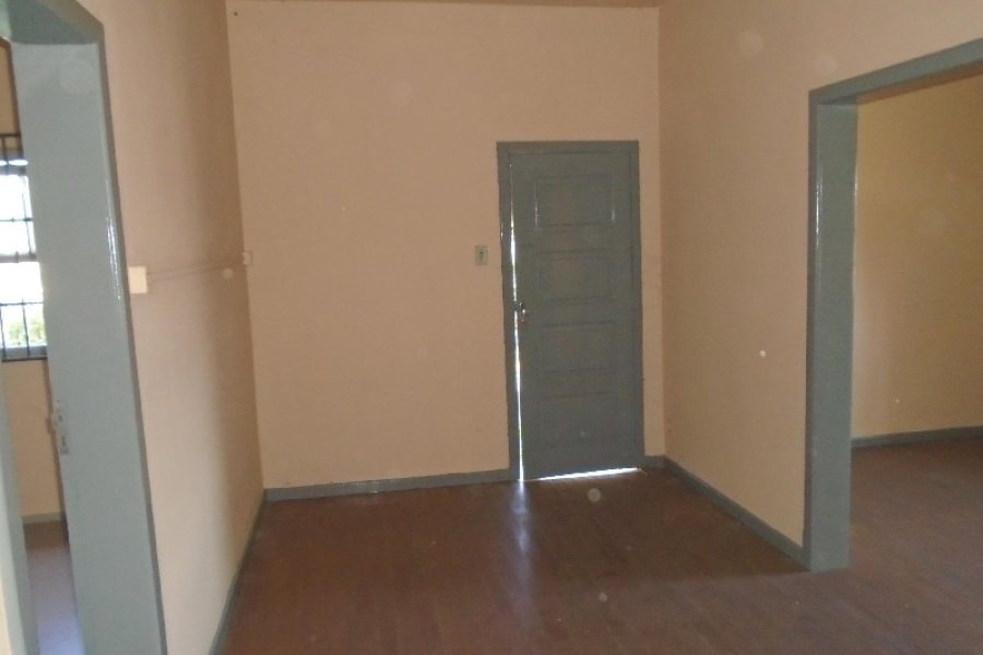 Apartamento com 70m², 3 dormitórios, no bairro Kayser em Caxias do Sul para Alugar