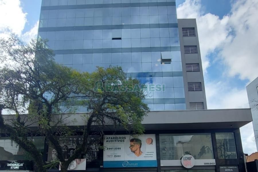 Sala com 48m², 1 vaga, no bairro Centro em Caxias do Sul para Alugar
