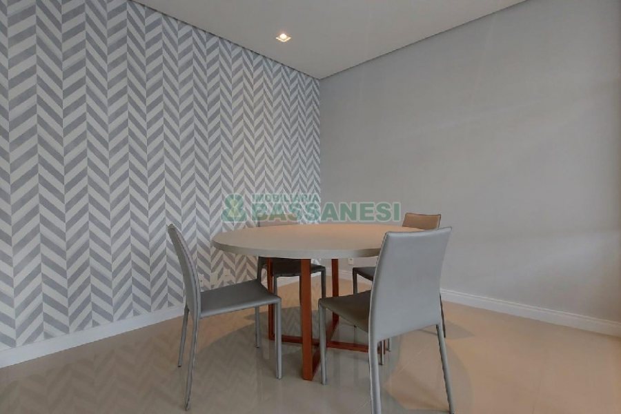 Sala com 48m², 1 vaga, no bairro Centro em Caxias do Sul para Alugar