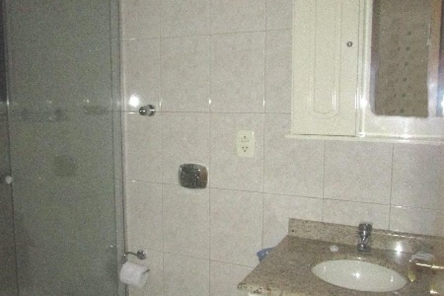 Apto Mobiliado com 122m², 3 dormitórios, 2 vagas, no bairro São Pelegrino em Caxias do Sul para Alugar