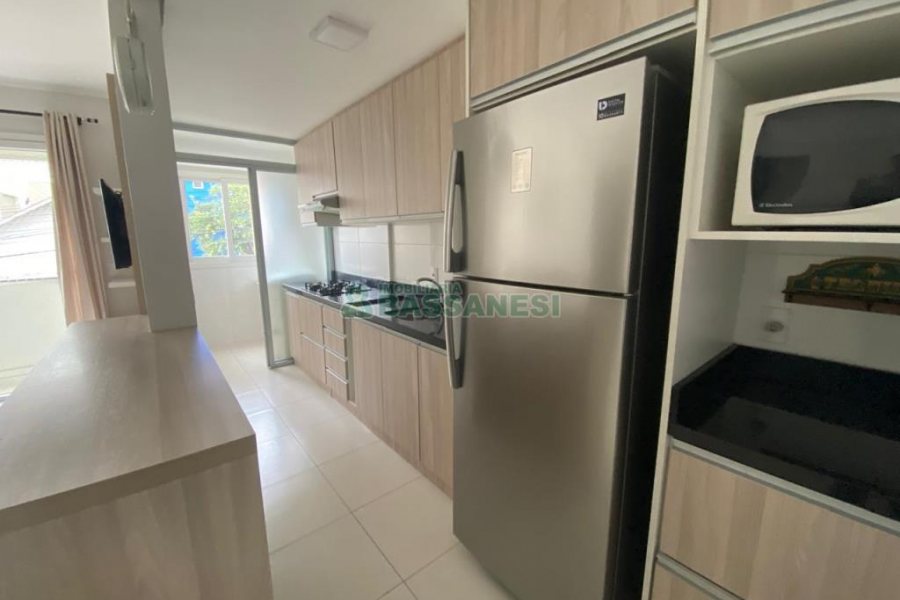 Apto Mobiliado com 41m², 1 dormitório, 1 vaga, no bairro Centro em Caxias do Sul para Alugar