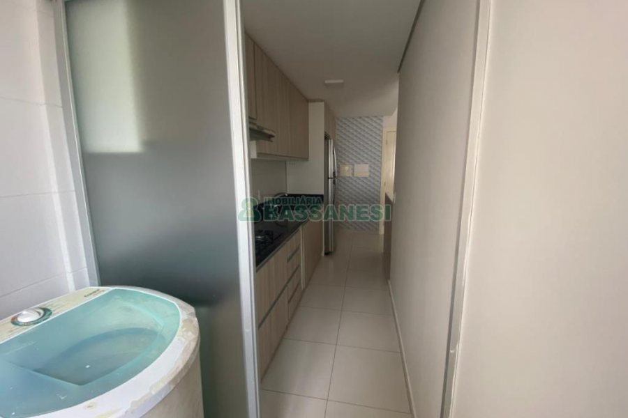 Apto Mobiliado com 41m², 1 dormitório, 1 vaga, no bairro Centro em Caxias do Sul para Alugar