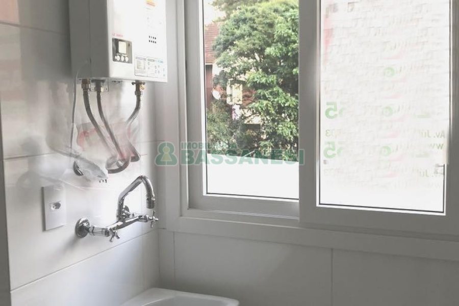 Apartamento com 48m², 1 dormitório, 1 vaga, no bairro Centro em Caxias do Sul para Comprar