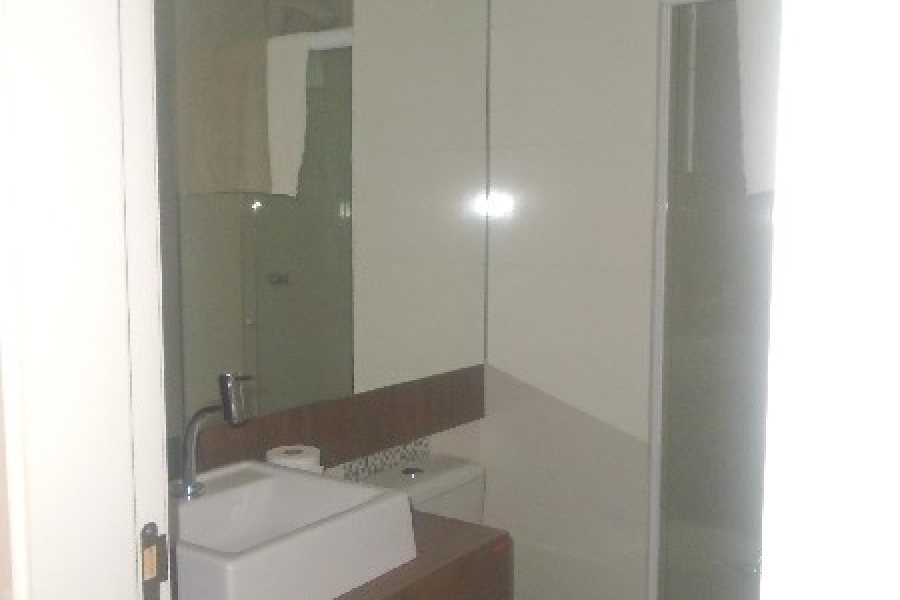 Apto Mobiliado com 53m², 1 dormitório, 1 vaga, no bairro Petrópolis em Caxias do Sul para Alugar