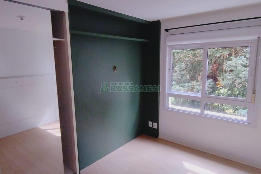 Apartamento com 73m², 2 dormitórios, 1 vaga, no bairro Lourdes em Caxias do Sul para Comprar