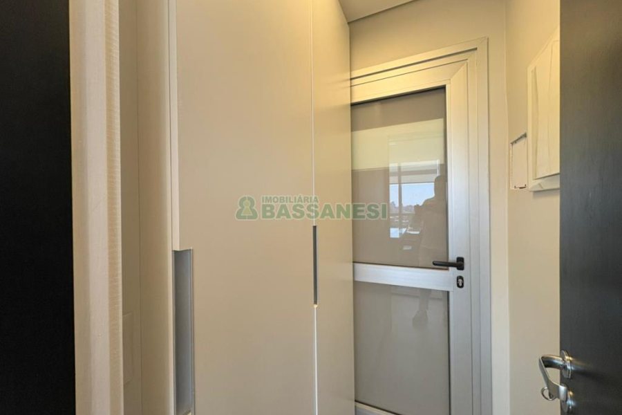 Sala com 101m², 2 vagas, no bairro Centro em Caxias do Sul para Alugar