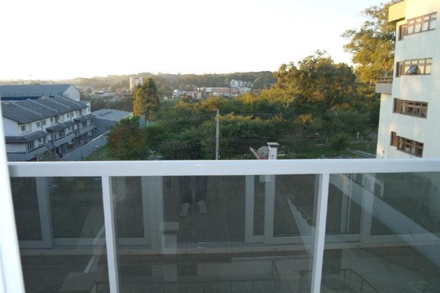 Sala com 55m², 1 vaga, no bairro Jardim América em Caxias do Sul para Comprar