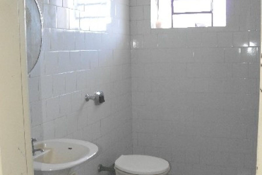 Pavilhão com 1275m², no bairro Forqueta em Caxias do Sul para Alugar ou Comprar