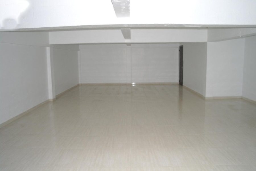 Pavilhão com 1275m², no bairro Forqueta em Caxias do Sul para Alugar ou Comprar