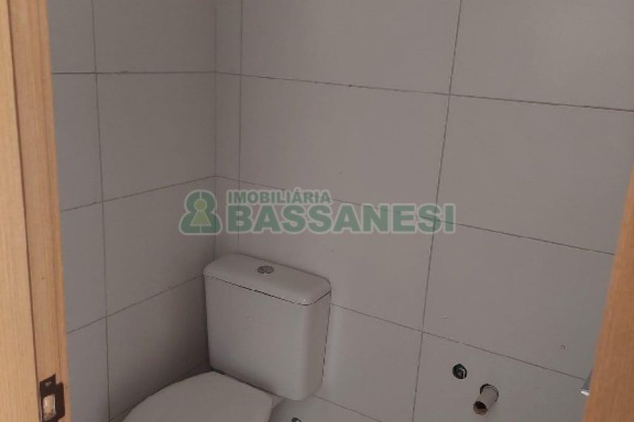 Sala com 53m², 1 vaga, no bairro São Pelegrino em Caxias do Sul para Comprar