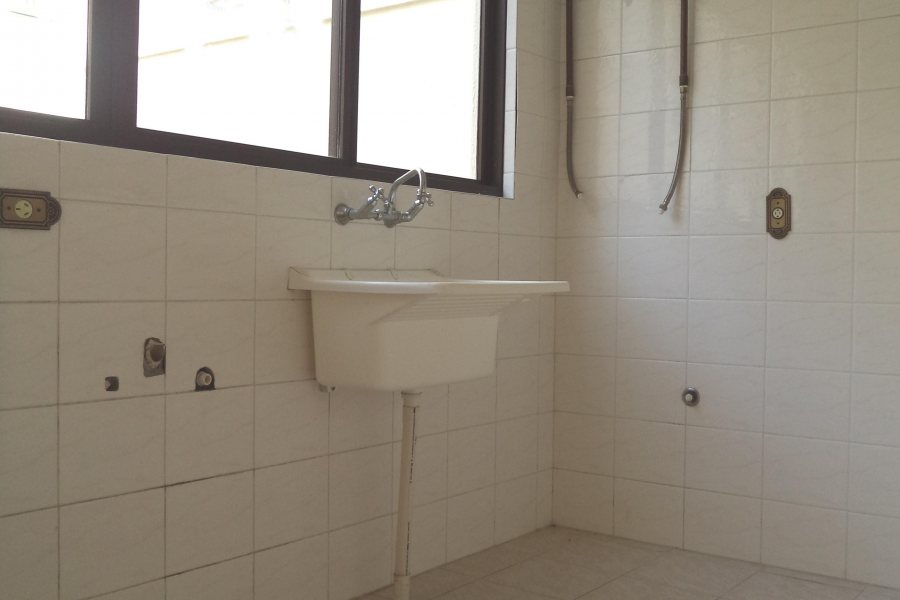 Apartamento, 2 dormitórios, 1 vaga, no bairro Madureira em Caxias do Sul para Alugar