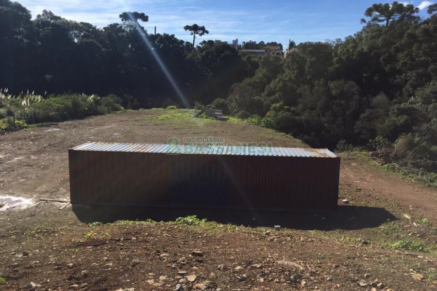 Pavilhão com 270m², no bairro Interlagos em Caxias do Sul para Comprar