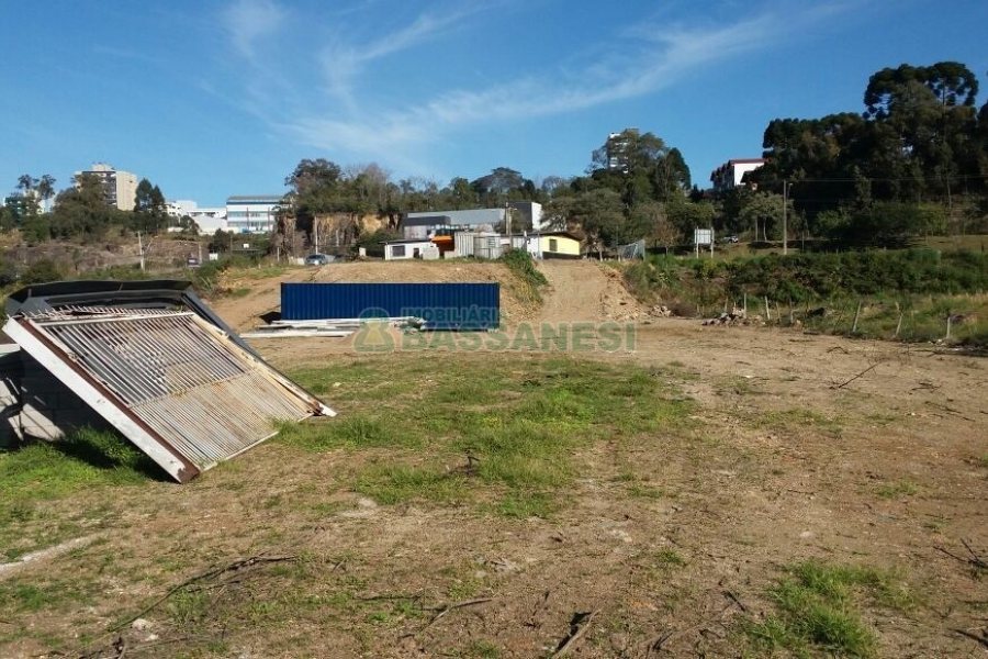 Pavilhão com 270m², no bairro Interlagos em Caxias do Sul para Comprar